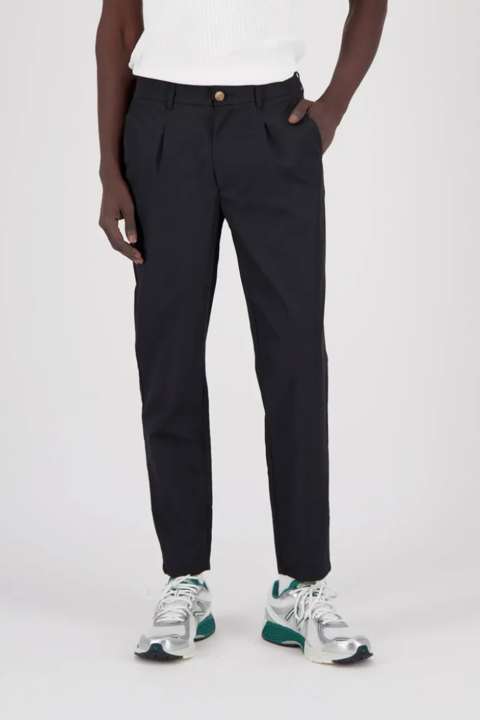 Hosen*Colours & Sons Light Chino - Black