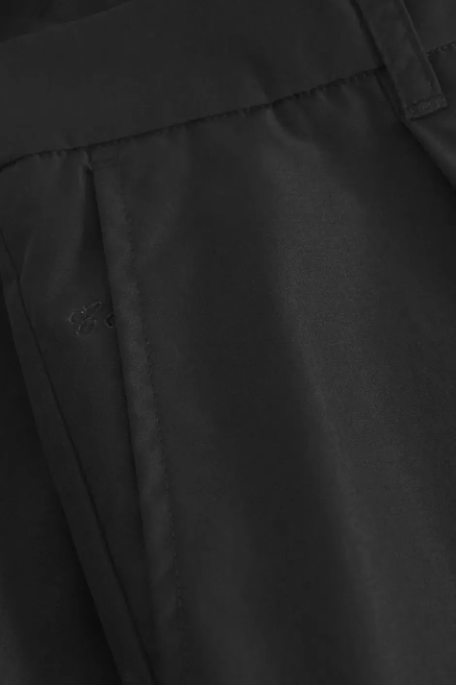 Shorts*Colours & Sons Shorts with Pleats - Black